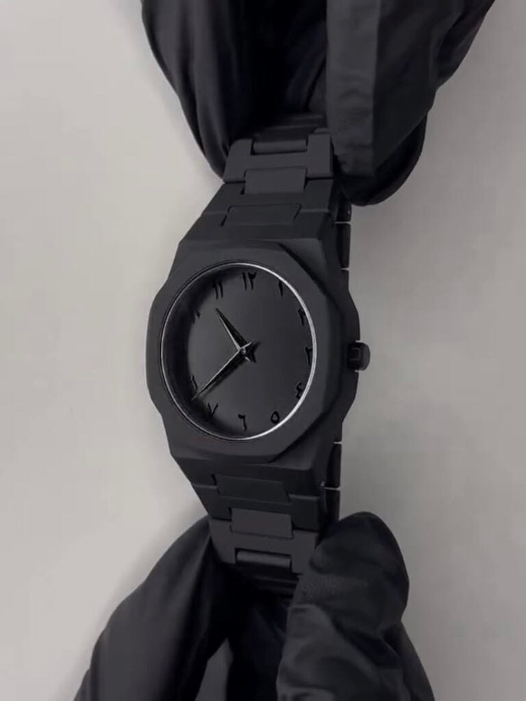 🕰️ Arabic Aura Watch – All Black Edition